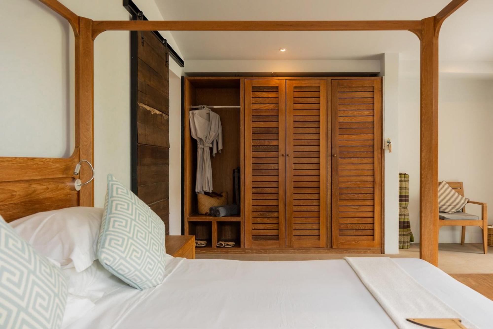 Hotel The Cove Panwa Beach Exterior foto