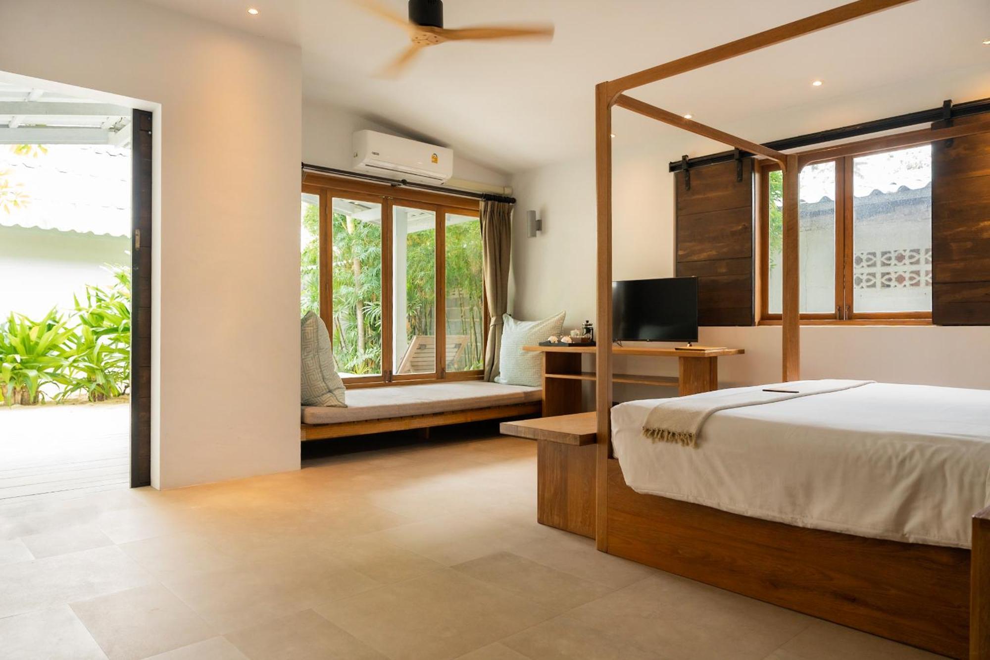 Hotel The Cove Panwa Beach Exterior foto