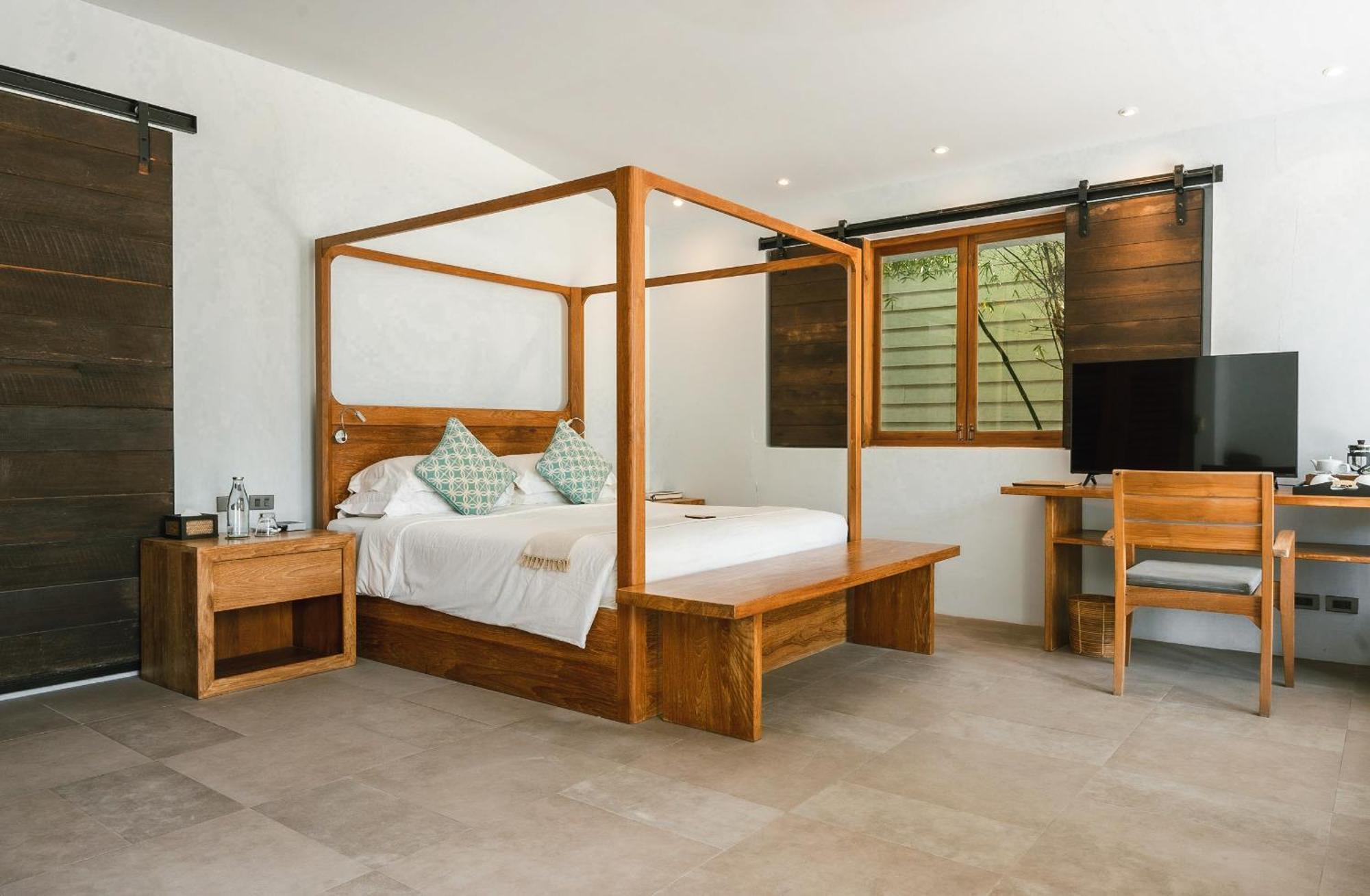 Hotel The Cove Panwa Beach Exterior foto