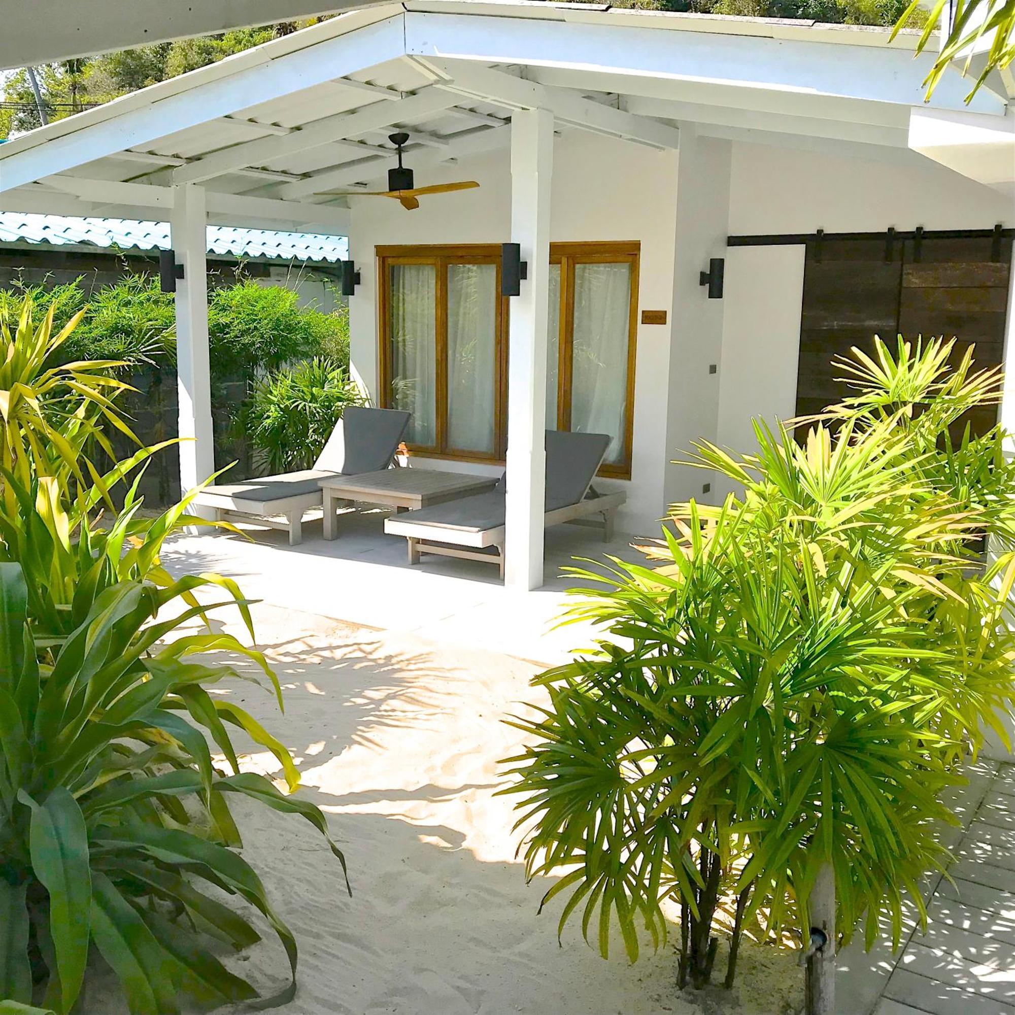 Hotel The Cove Panwa Beach Exterior foto
